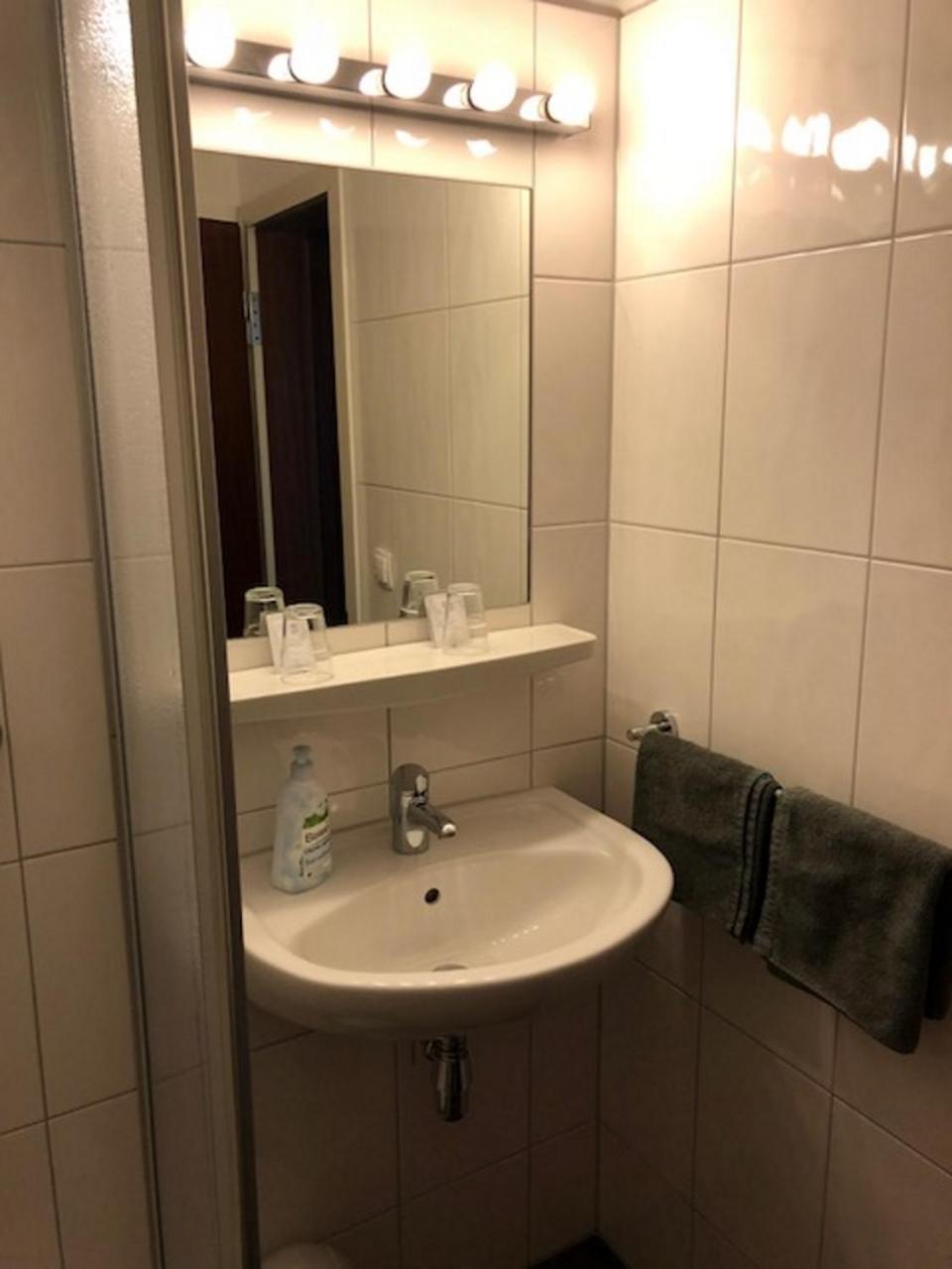 Hotel Am Siebenpfennigsknapp Люнен Экстерьер фото